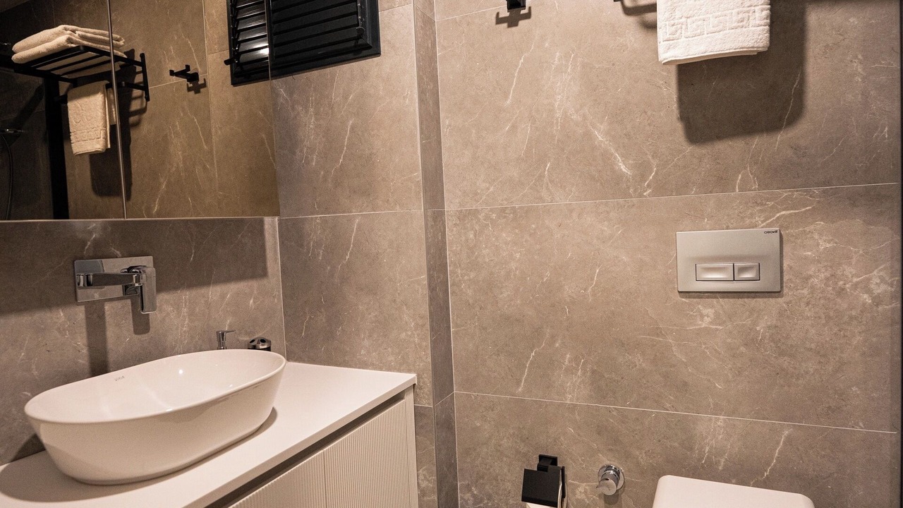 Photo of Bathroom in Lara