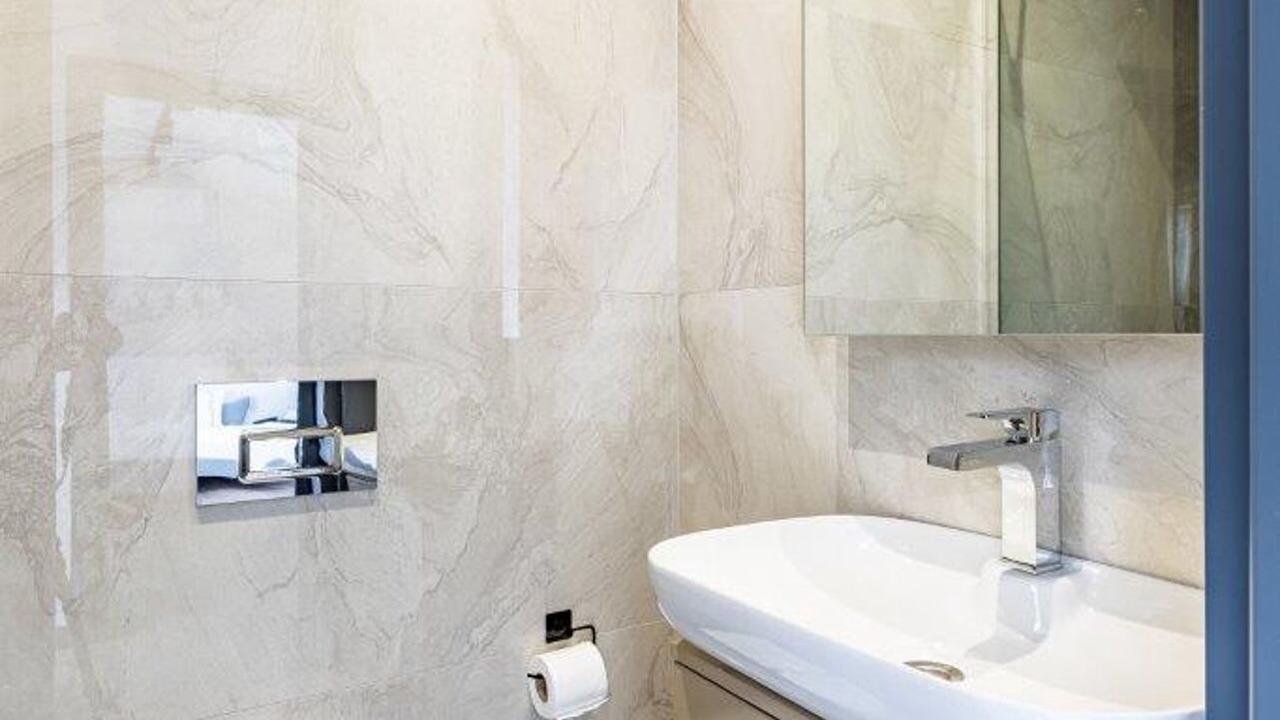 Photo of Bathroom in Cihangir