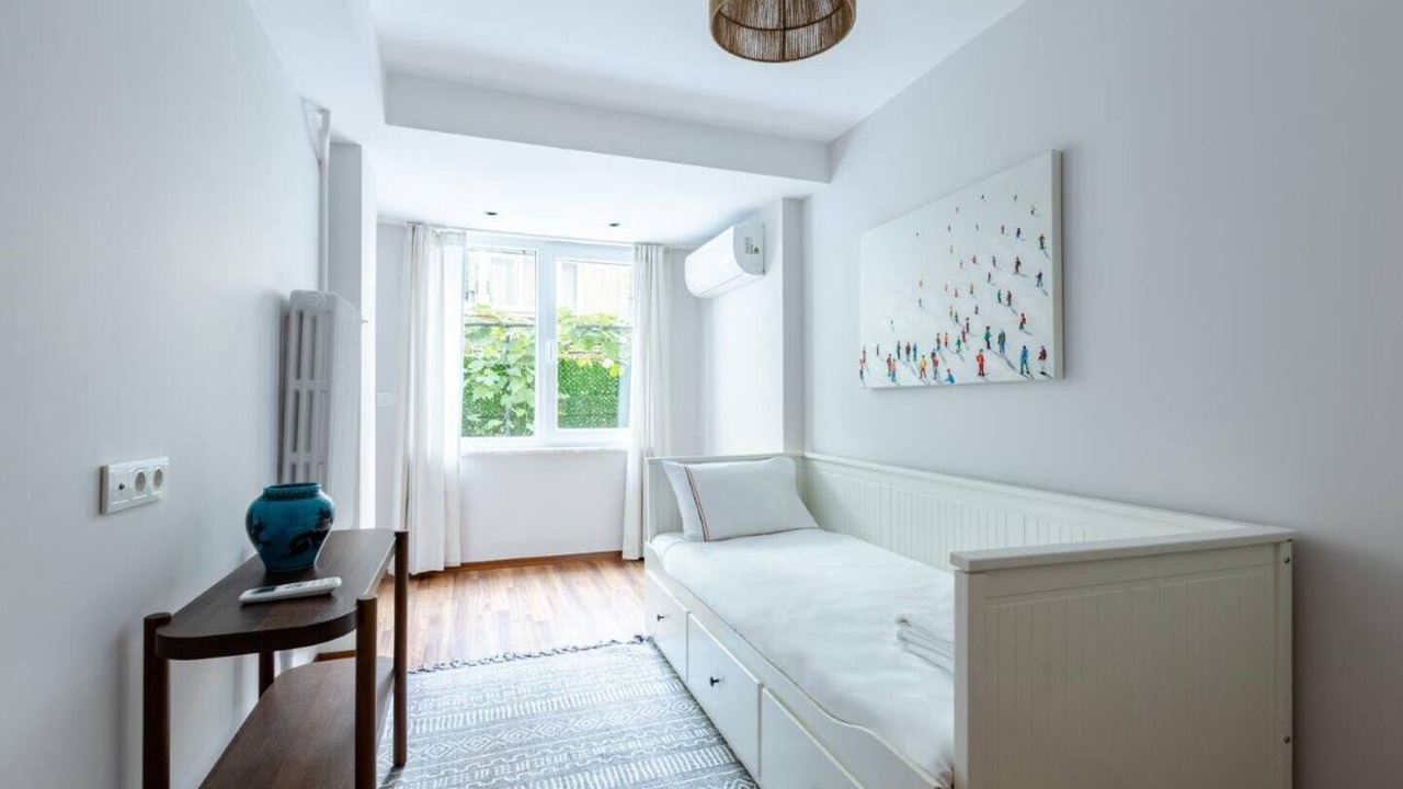 Photo of Bedroom in Osmanbey