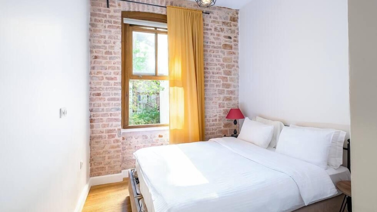 Photo of Bedroom in Galata