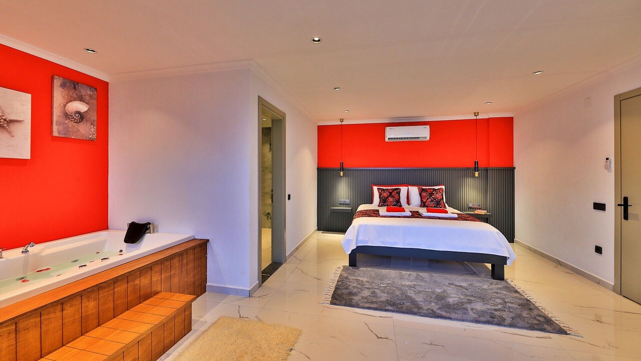 Photo of Bedroom in Uzumlu