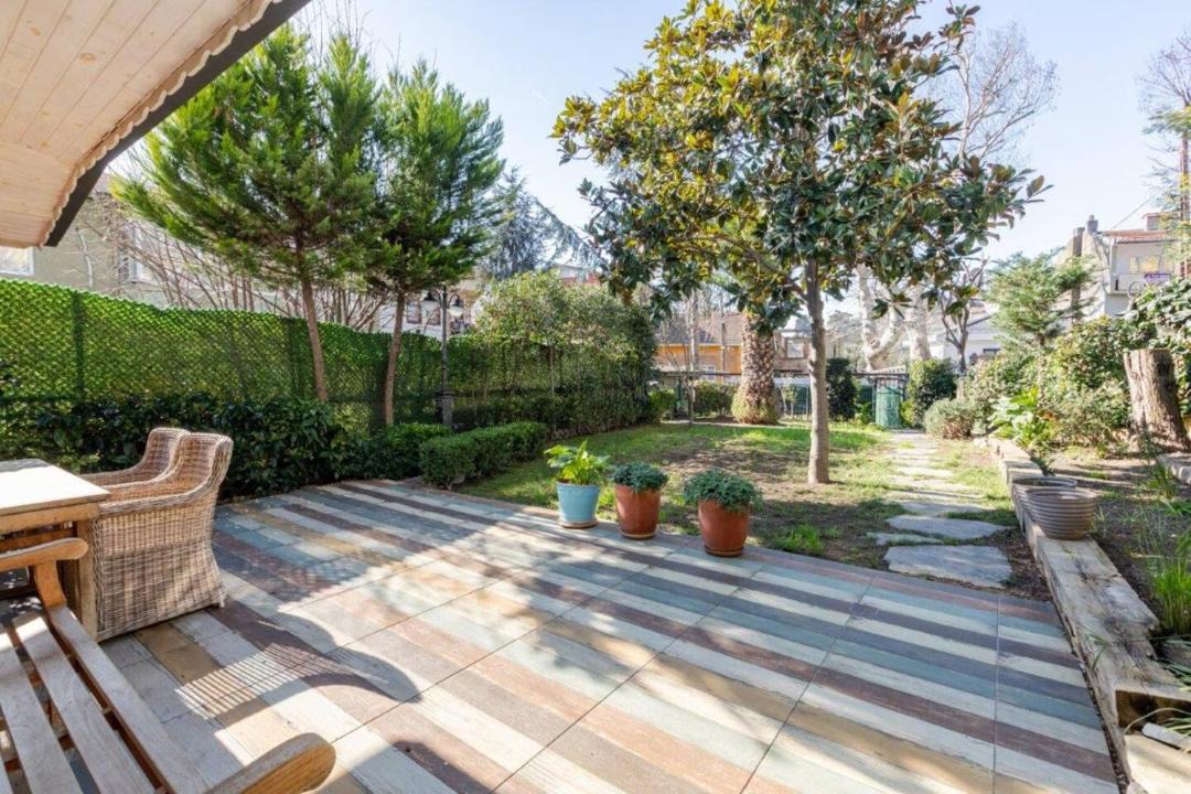 Photo of Patio Balcony in Cengelkoy Mahallesi