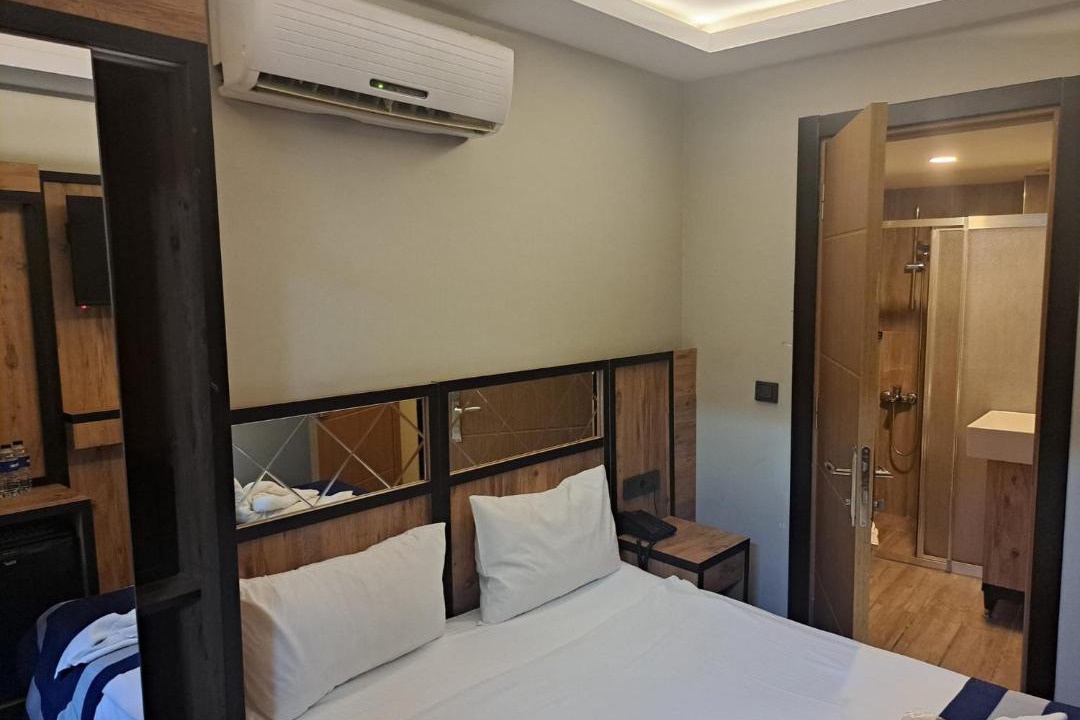 Photo of Bedroom in Emin Sinan