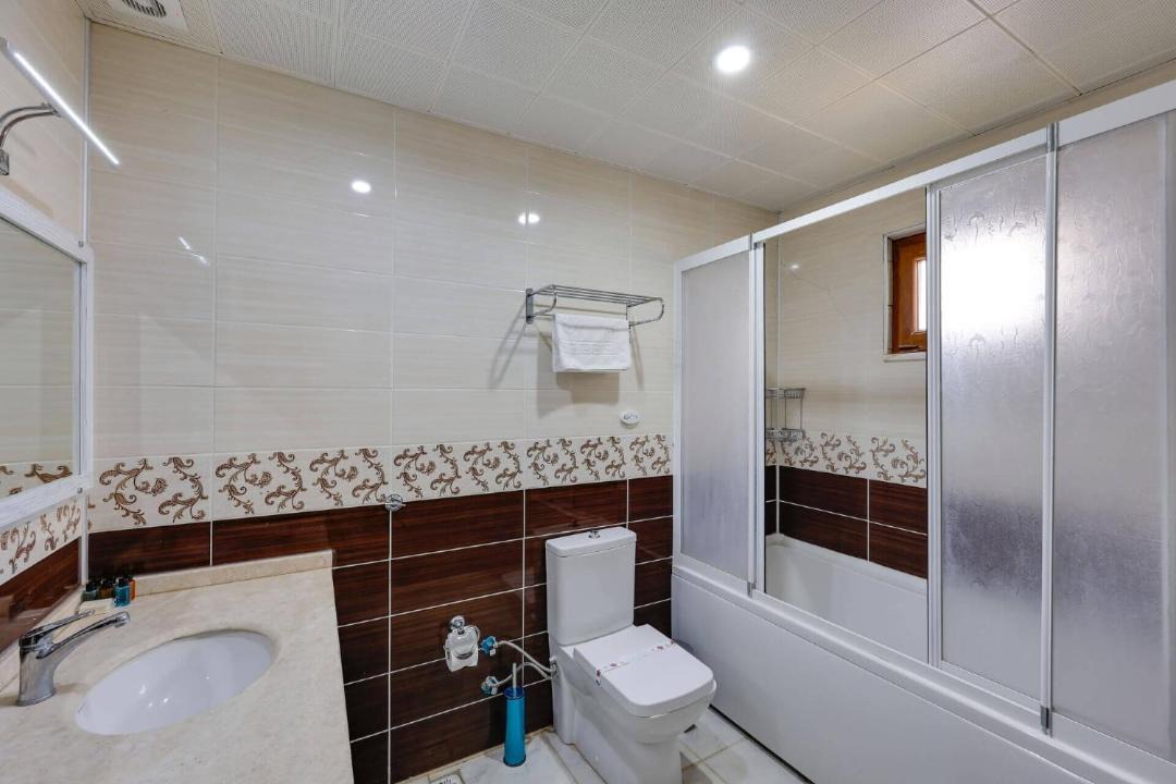 Photo of Bathroom in Gure