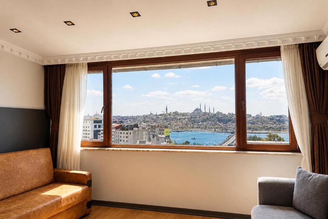 Photo of Others in Galata