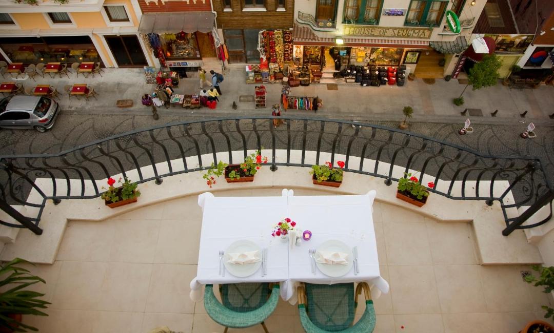 Photo of Patio Balcony in Sultanahmet