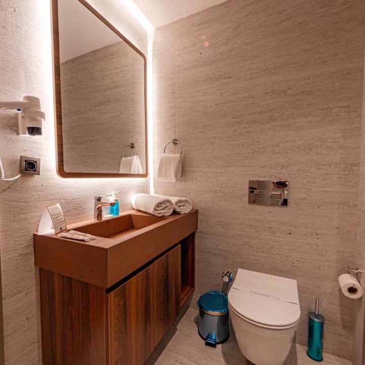 Photo of Bathroom in Lara