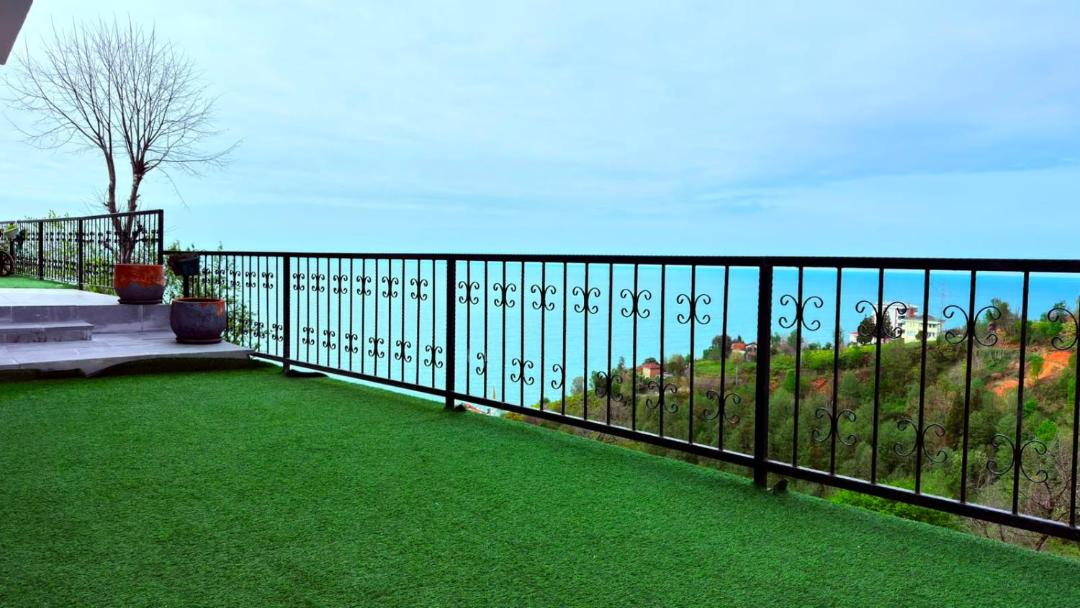 Photo of Patio Balcony in Cayeli