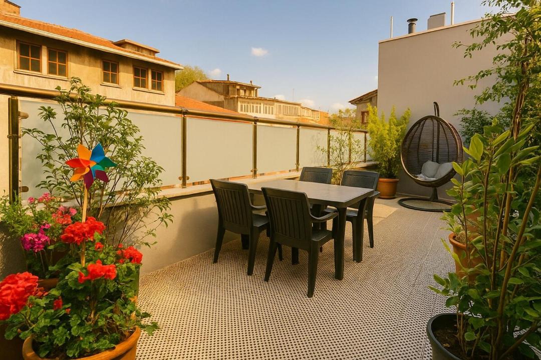 Photo of Patio Balcony in Tophane