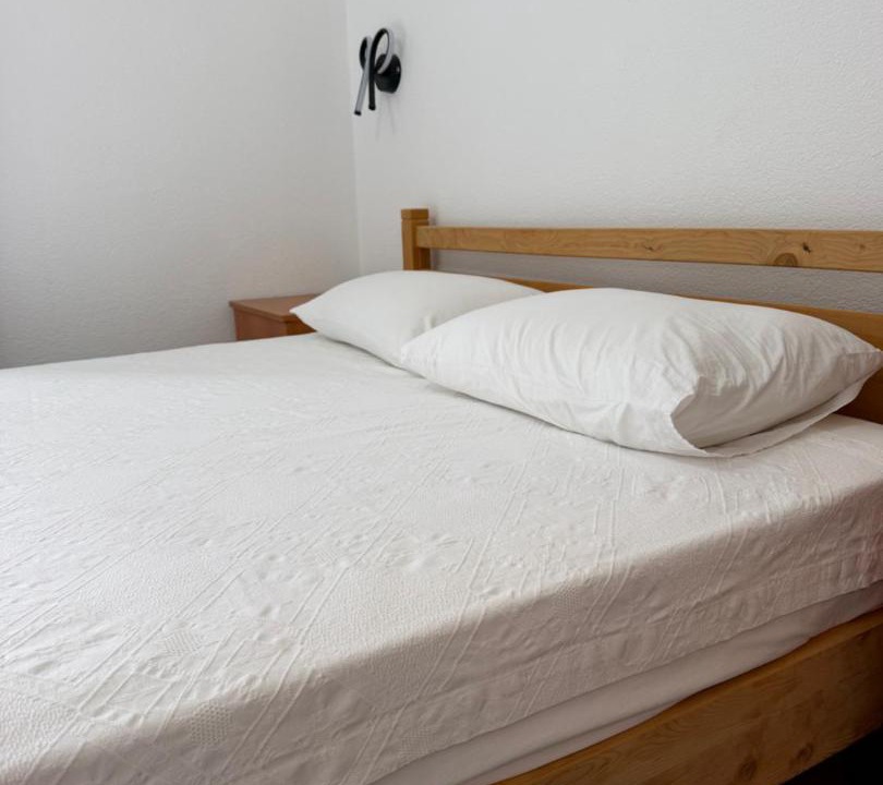 Photo of Bedroom in Ovabuku