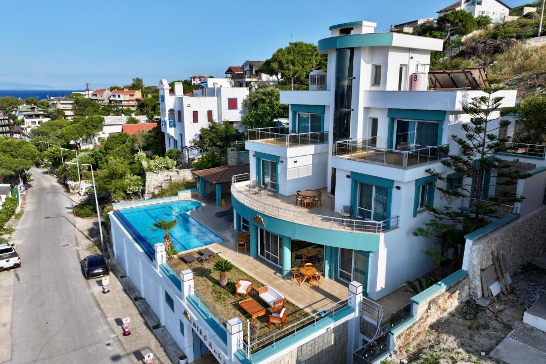 Photo of Others in Karaburun
