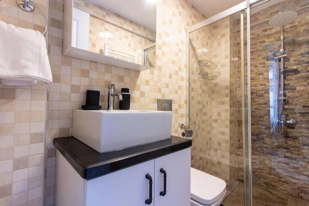 Photo of Bathroom in Rasimpasa
