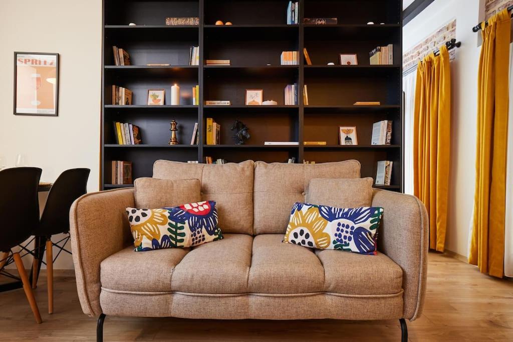 Photo of Livingroom in Asmali Mescit