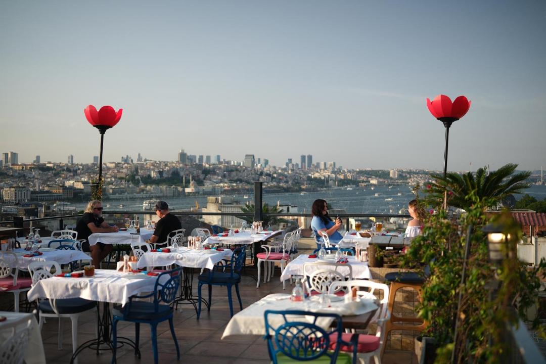 Photo of Others in Cagaloglu
