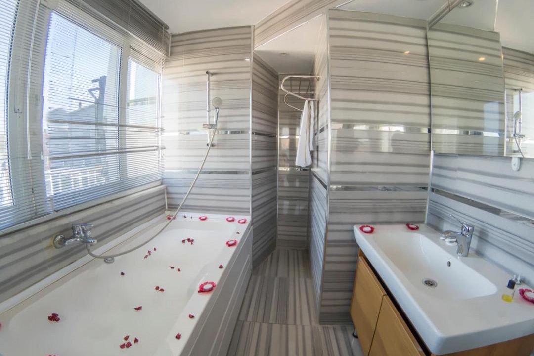 Photo of Bathroom in Sirkeci
