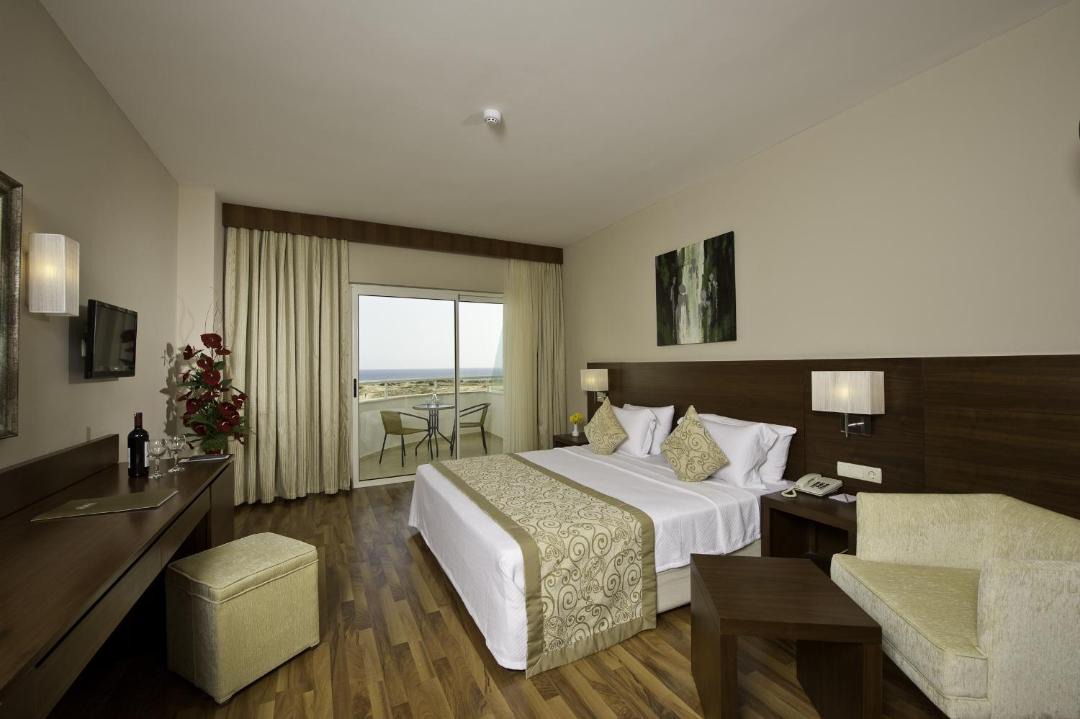 Photo of Bedroom in Side