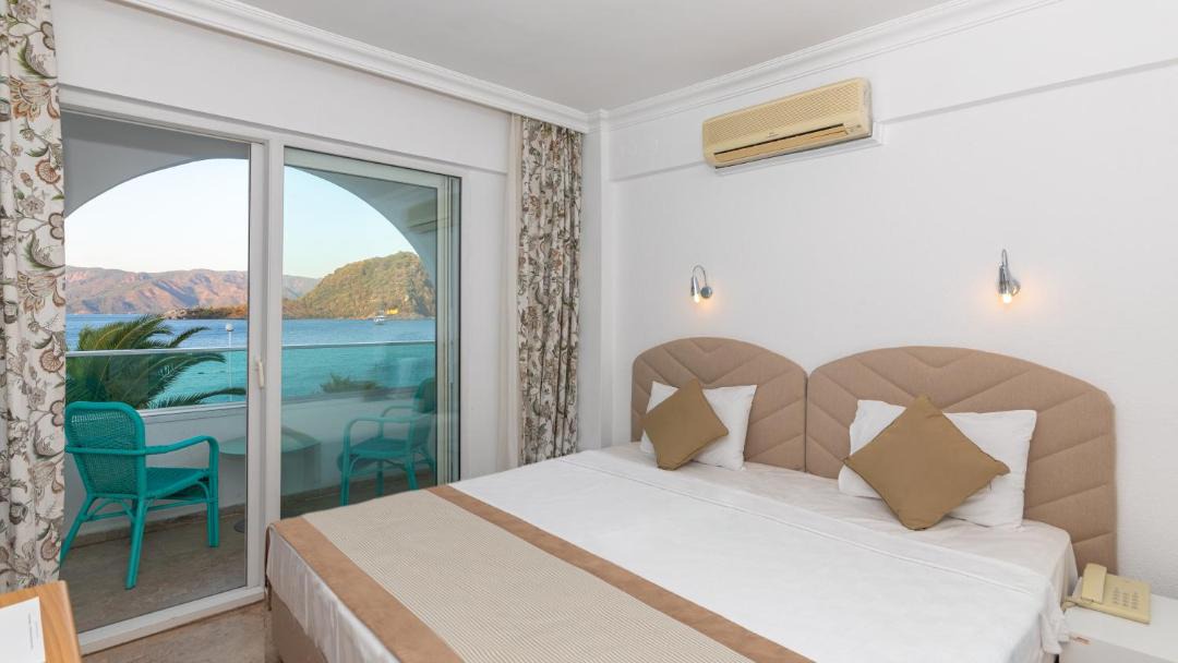 Photo of Bedroom in Icmeler