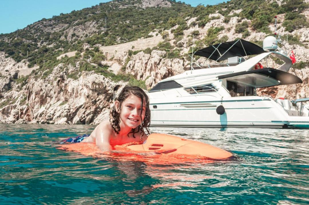 Photo of Human In Picture in Kemer