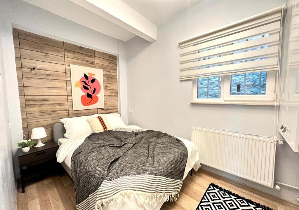 Photo of Bedroom in Cihangir