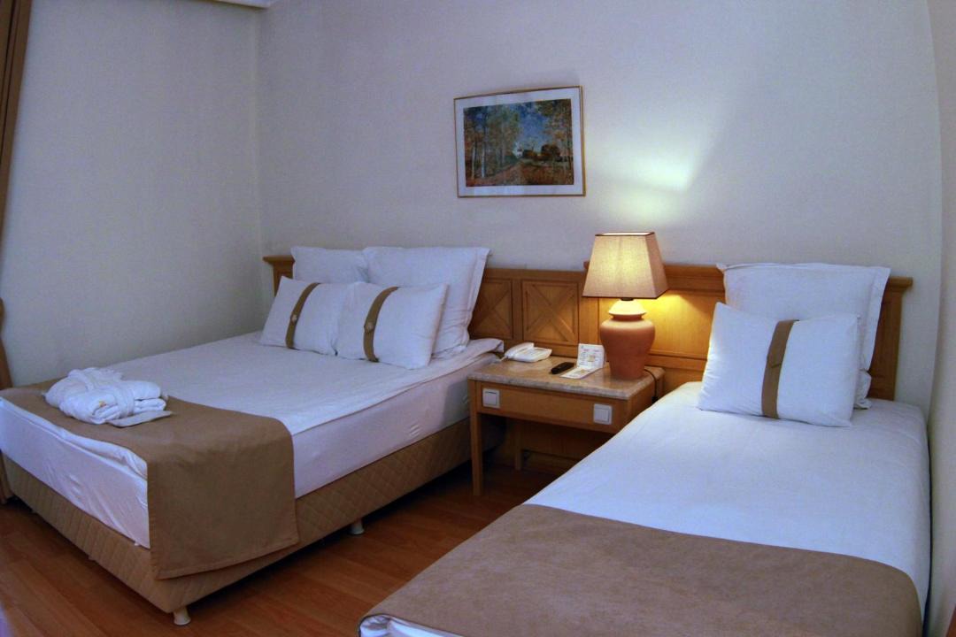 Photo of Bedroom in Karahayit