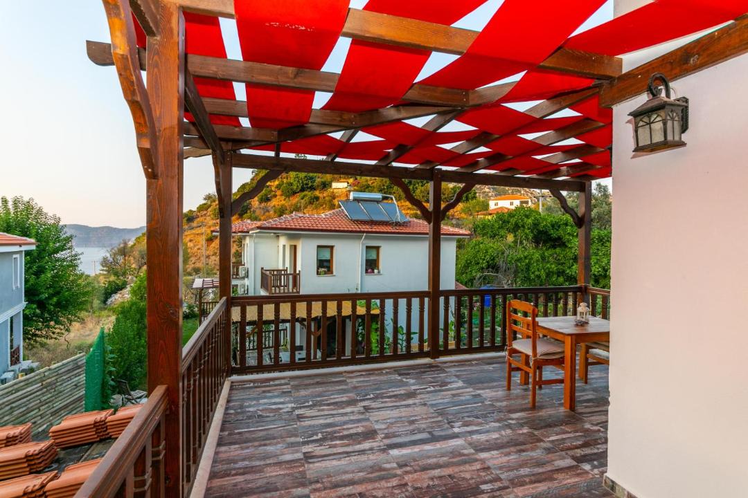 Photo of Patio Balcony in Selimiye