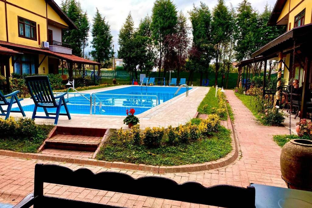 Photo of Buildings in Sapanca