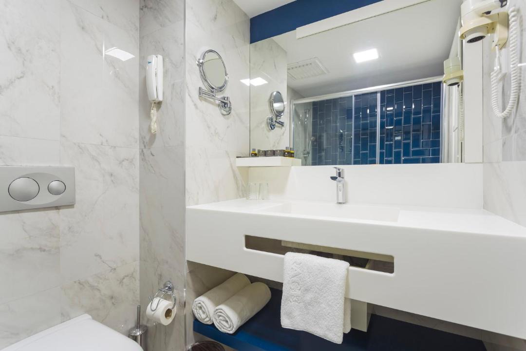 Photo of Bathroom in Side