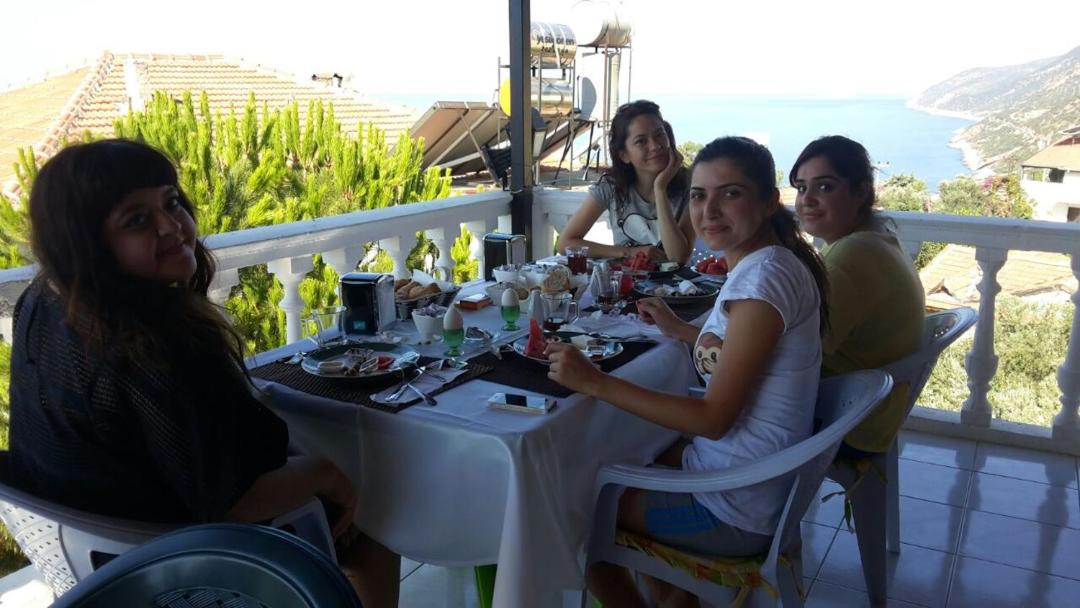 Photo of Human In Picture in Kas