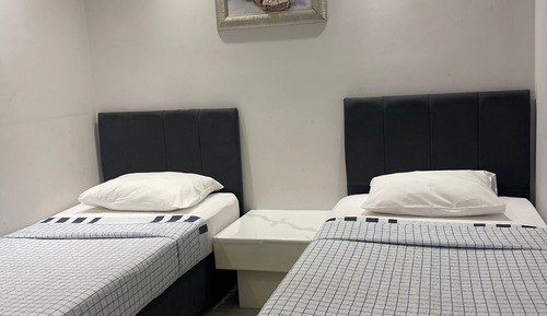 Economy Twin Room