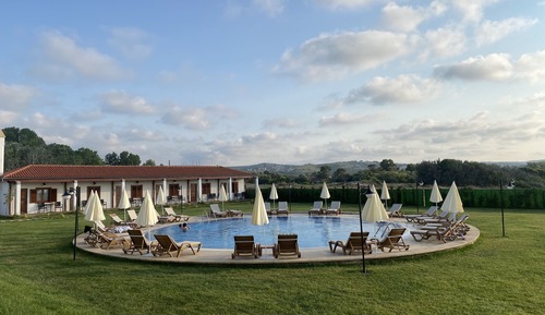 Standard Twin Room, 2 Twin Beds, Non Smoking, Pool View