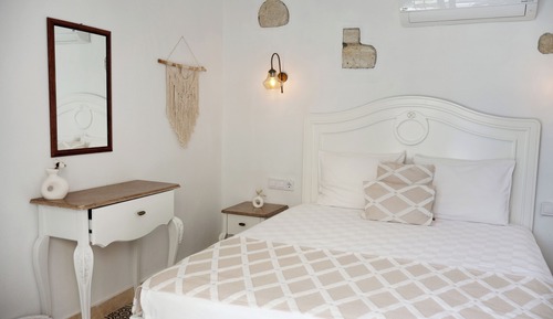 Deluxe Double Room, Pool View