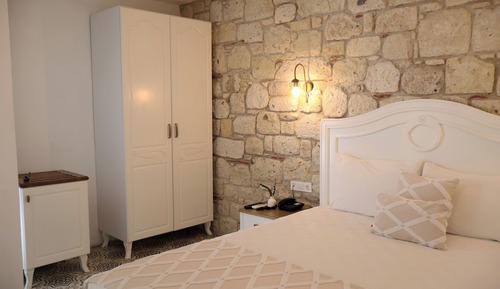 Basic Double Room, No Windows
