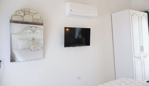 Superior Double Room, Balcony, Pool View