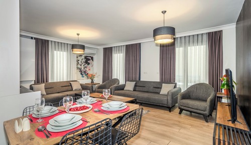 Economy Suite