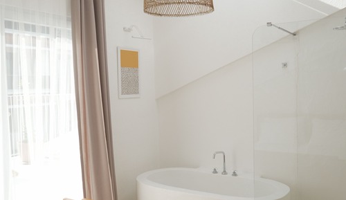 Luxury Double Room, 1 Bedroom, Bathtub, Mountain View