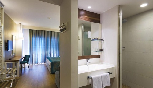 Standard Room, Garden View