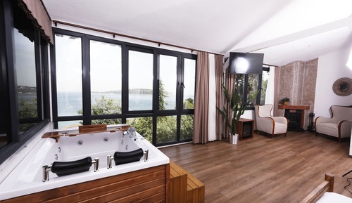 Executive Room, 1 Double Bed, Sea View