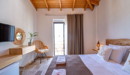 Deluxe Double Room, Non Smoking, Balcony