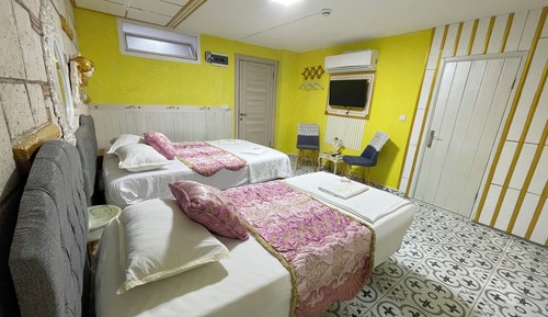 Economy Triple Room, No Windows, Ground Floor
