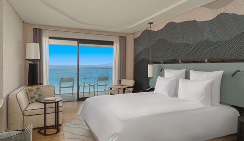 Swiss, 1 King Bed, Sea View
