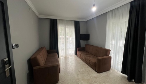 Family Apartment, Pool View