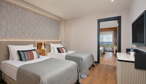Family Sea View Room