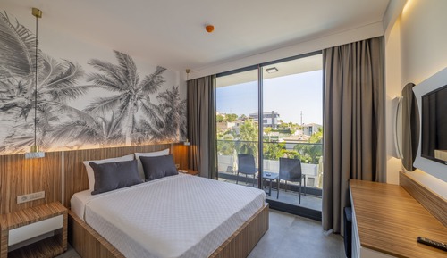 Standard Double Room, 1 Queen Bed, Garden View