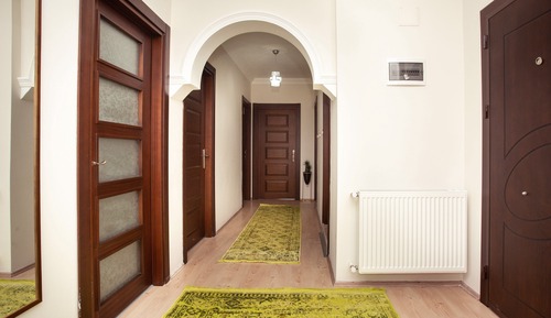 Basic Apartment