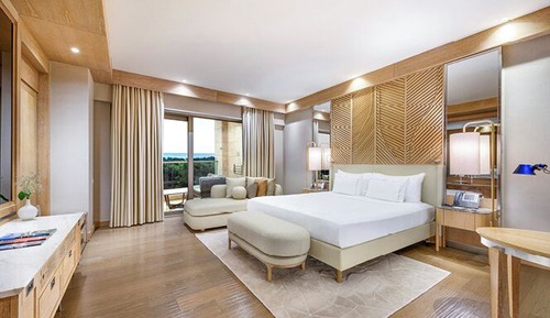 Jade Junior Room