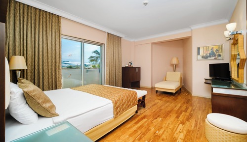 Family Twin Room, 2 Bedrooms, Mountain View