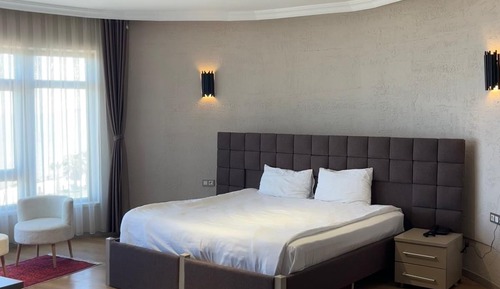 Suite Room