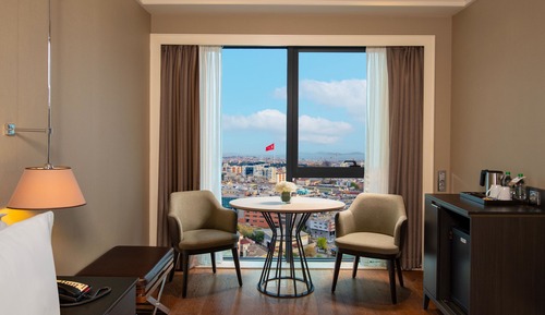 Executive Twin Room with Sea View