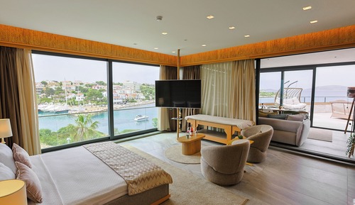 Royal Suite