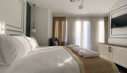 Standard Double Room with Balcony